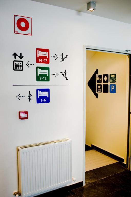 Bbk Bilbao Good Hostel Buitenkant foto