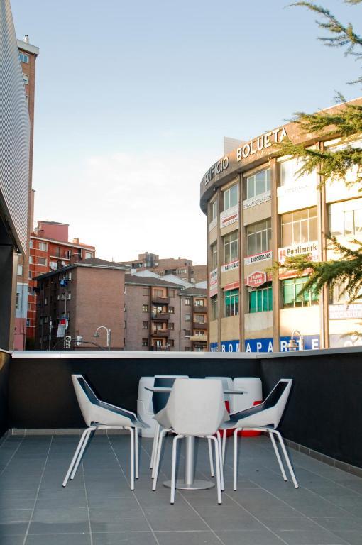 Bbk Bilbao Good Hostel Buitenkant foto