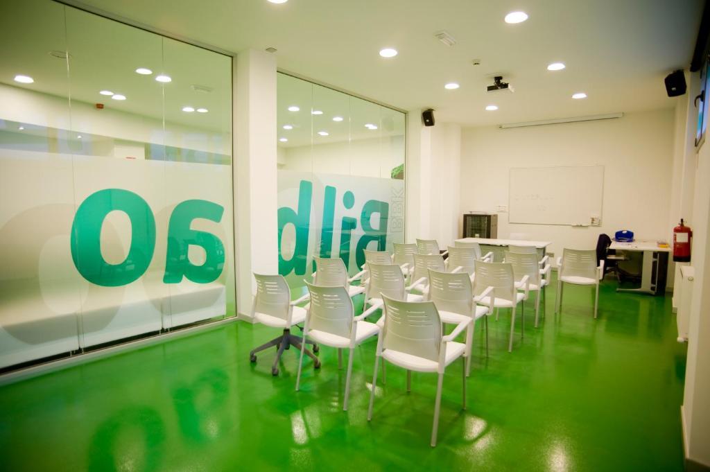 Bbk Bilbao Good Hostel Buitenkant foto
