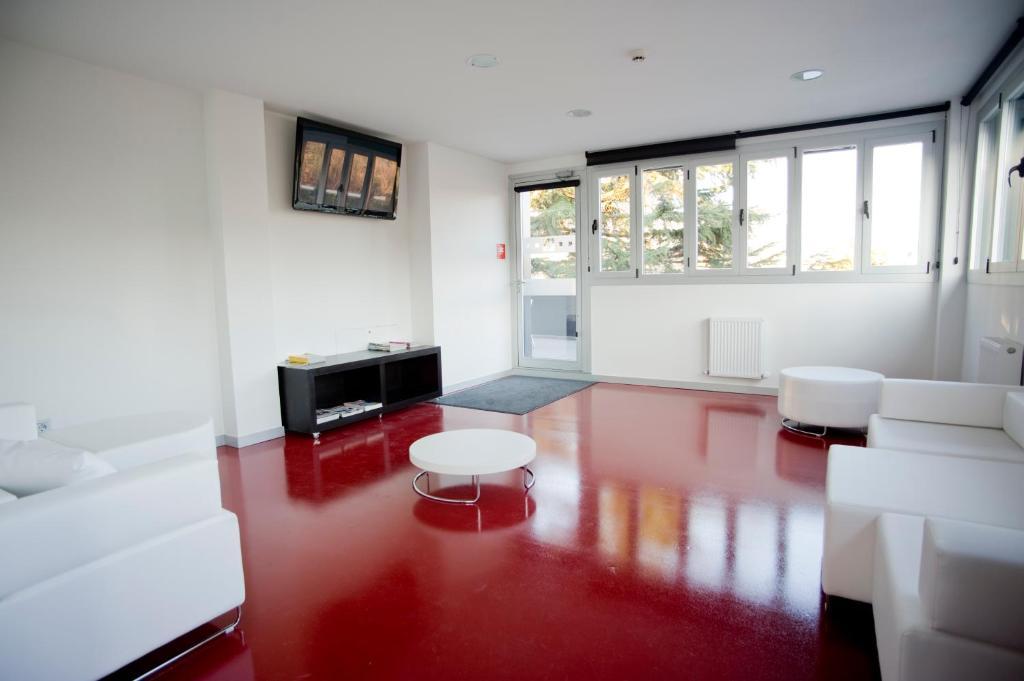 Bbk Bilbao Good Hostel Buitenkant foto